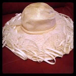 Vintage Vanilla & Creme Lace Ruffled Derby Hat
